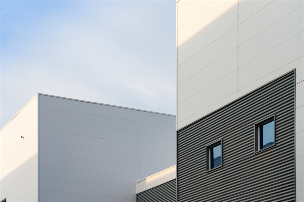 萬事達(dá)單板墻面系統(tǒng)的特點(diǎn)(圖3)